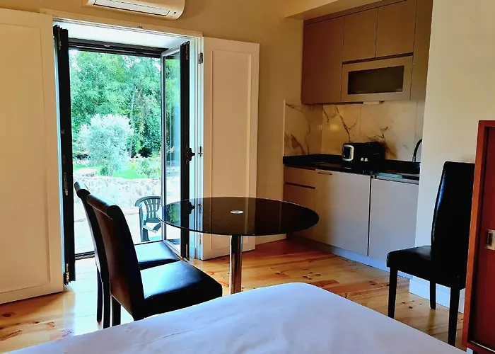 Quinta Da Abadia * مانغوالدي